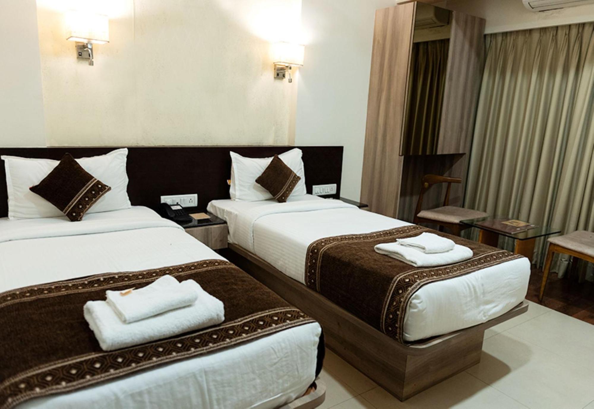 Jet Fox By Aero View Hotel, Delhi Airport New Delhi Exteriör bild