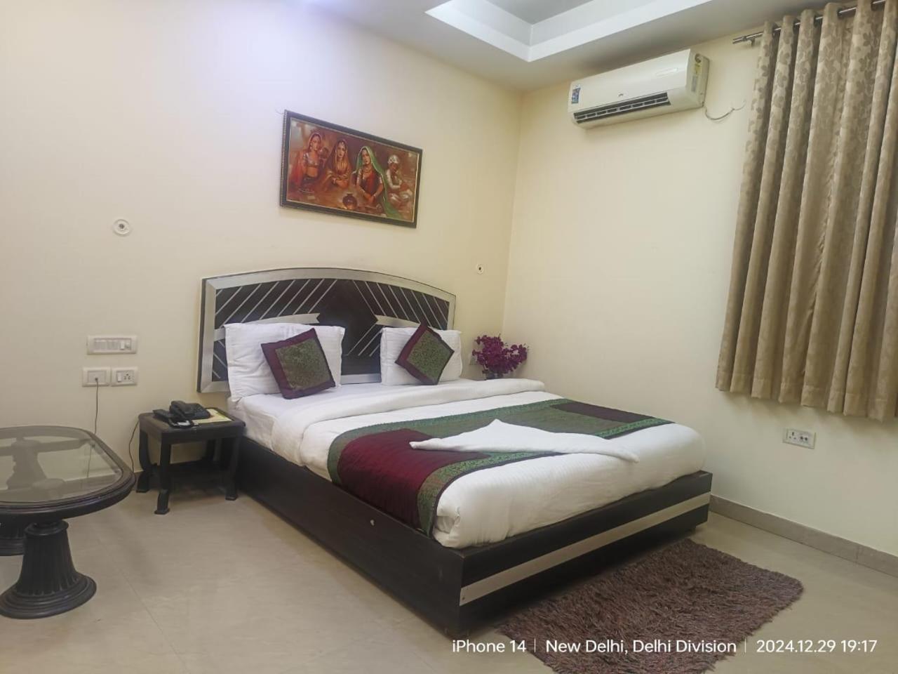 Jet Fox By Aero View Hotel, Delhi Airport New Delhi Exteriör bild